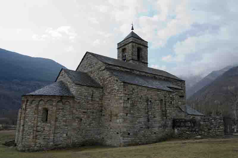 Lleida - Barruera - iglesia de Sant Feliu de Barruera 4.jpg